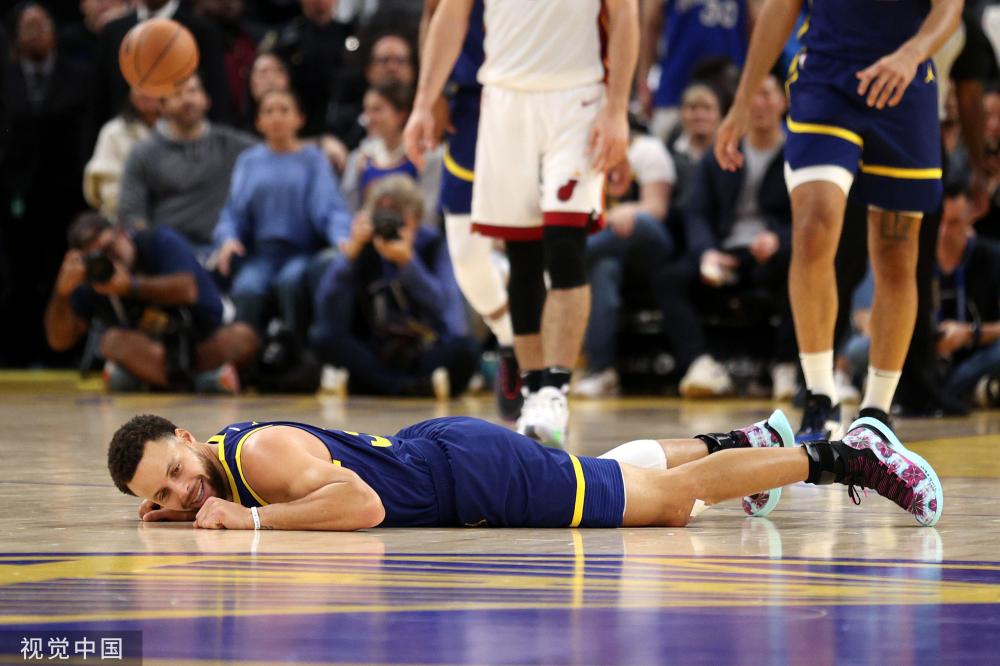 因此在体育 因此在体育